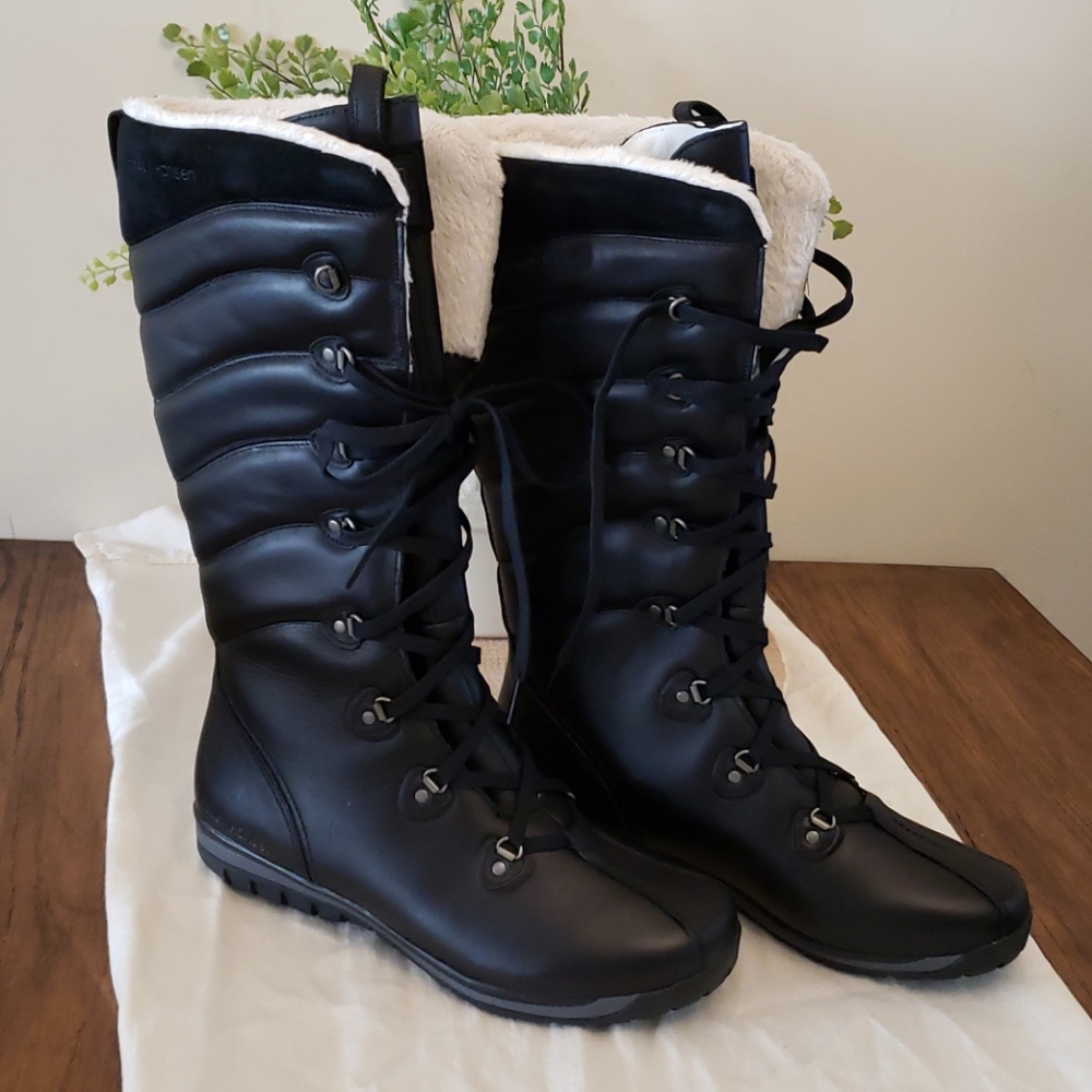 Helly Hansen black snow boots